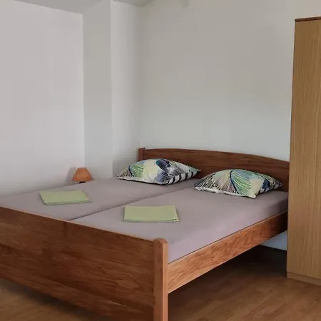 Apartment Grgic *